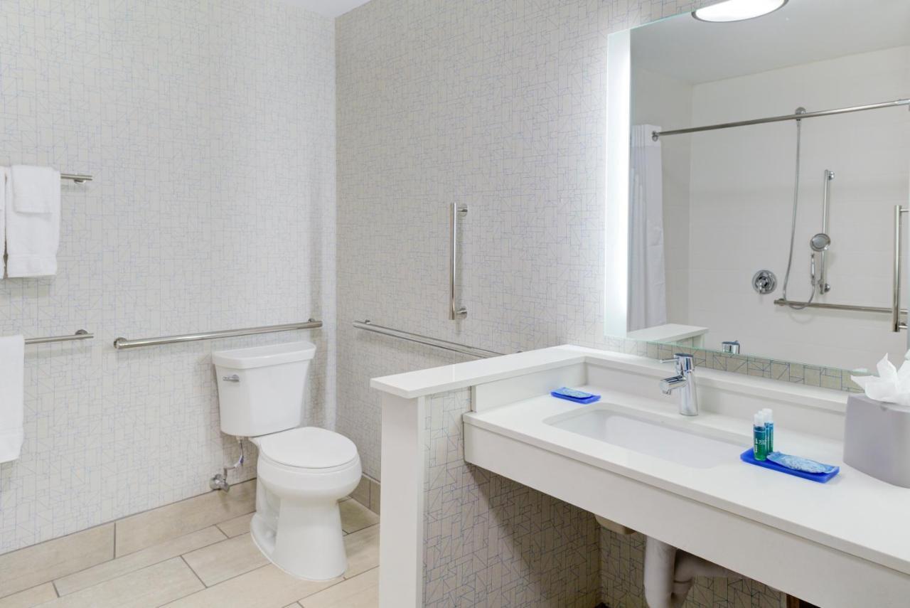 Holiday Inn Express & Suites - King George - Dahlgren By Ihg Alden Εξωτερικό φωτογραφία