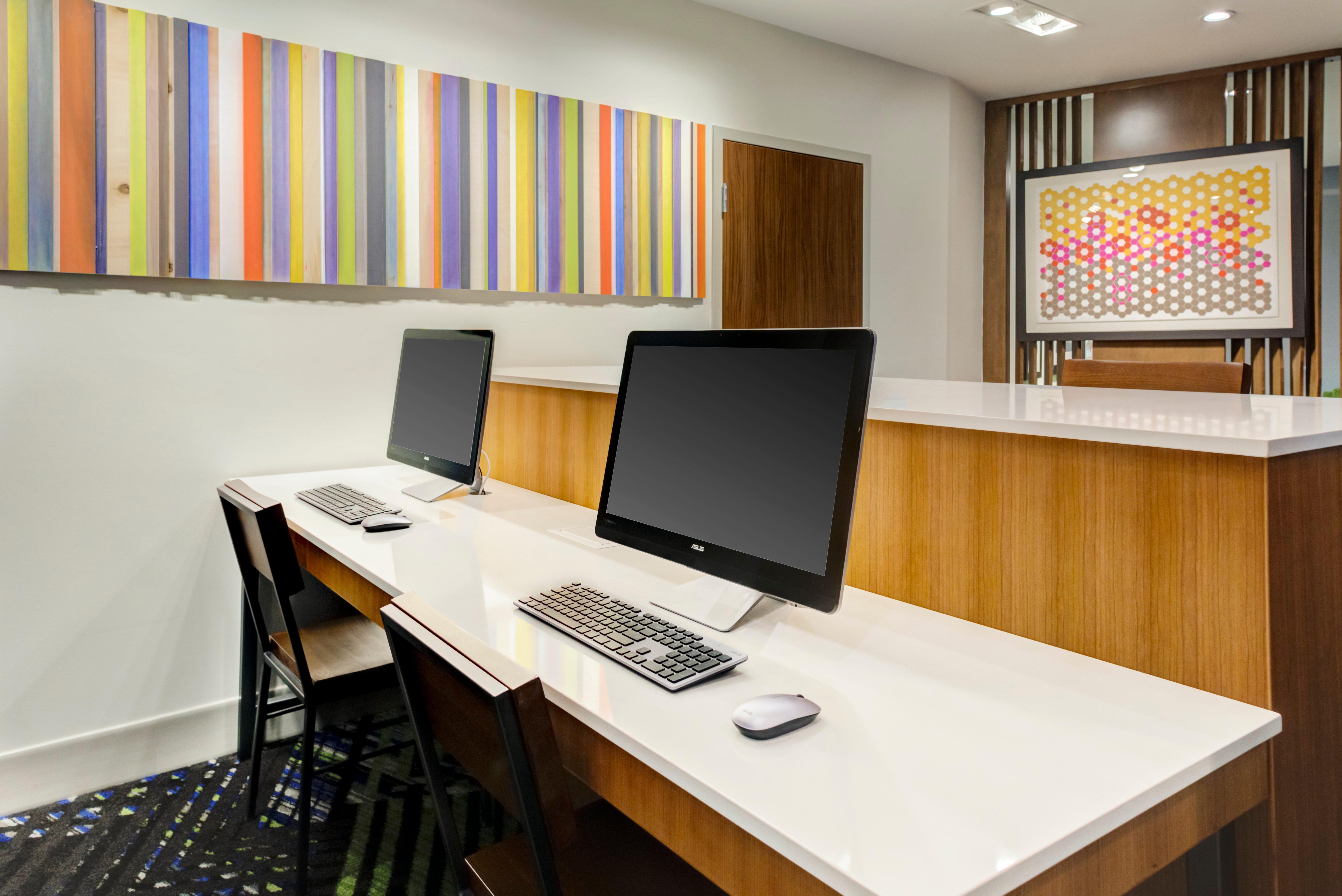 Holiday Inn Express & Suites - King George - Dahlgren By Ihg Alden Εξωτερικό φωτογραφία