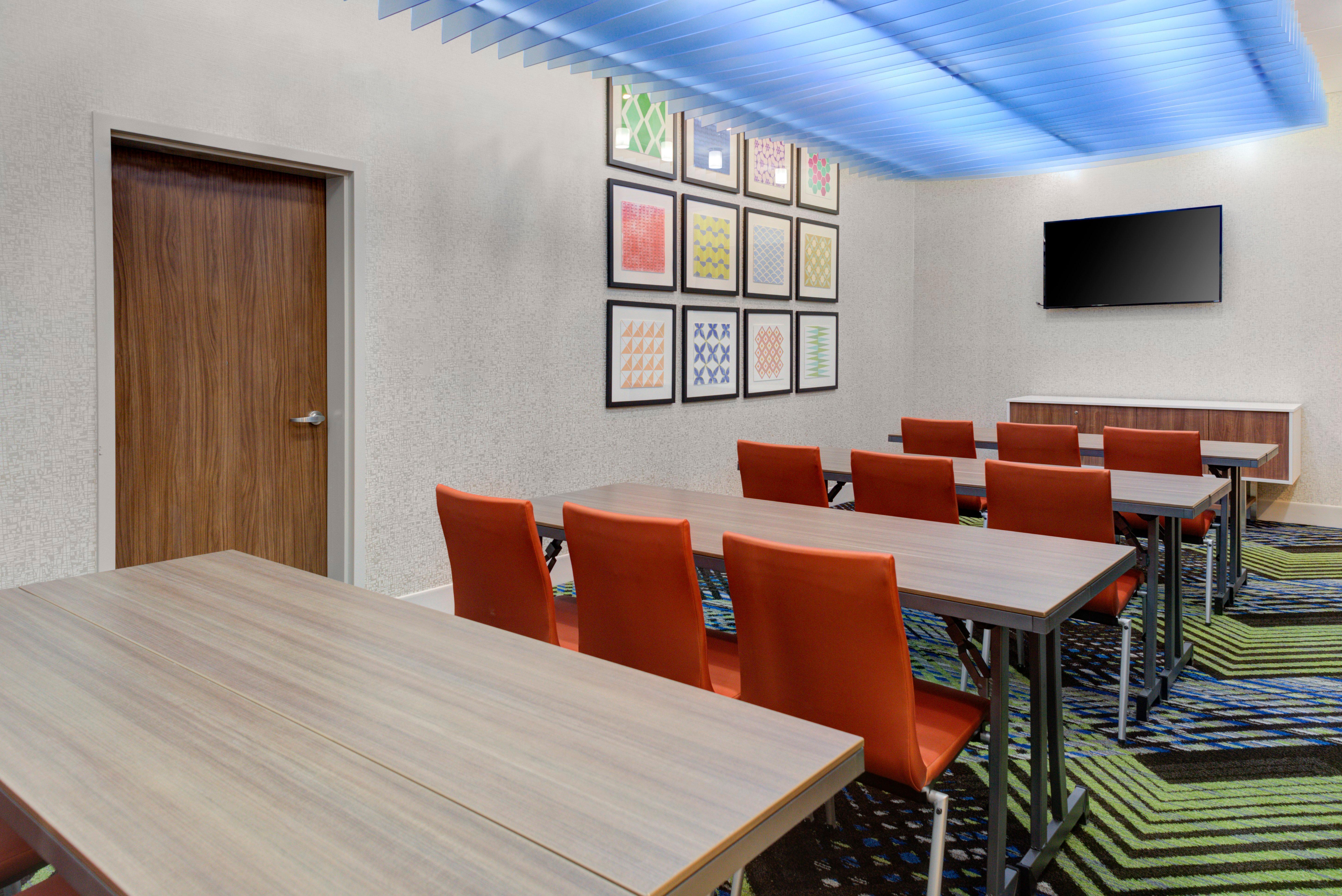 Holiday Inn Express & Suites - King George - Dahlgren By Ihg Alden Εξωτερικό φωτογραφία